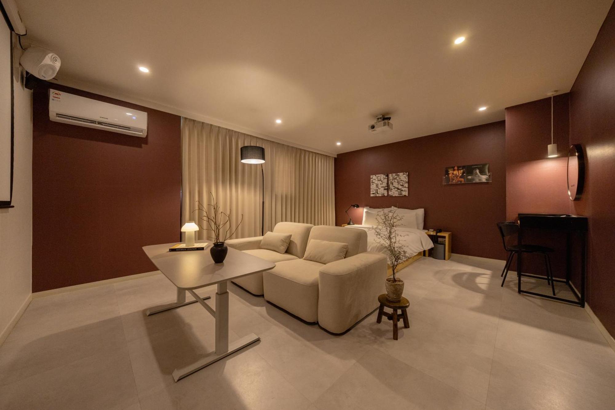 Object Aank Hotel Gumi Luaran gambar